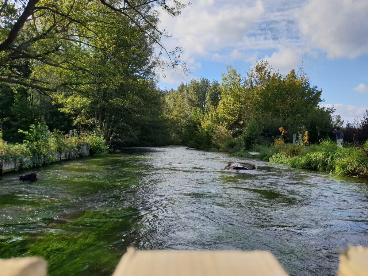 Au Moulin De Rotteleux Βίλα Senarpont Εξωτερικό φωτογραφία